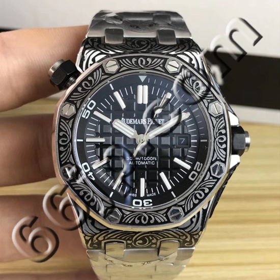 オーデマピゲ時計正面デザイン